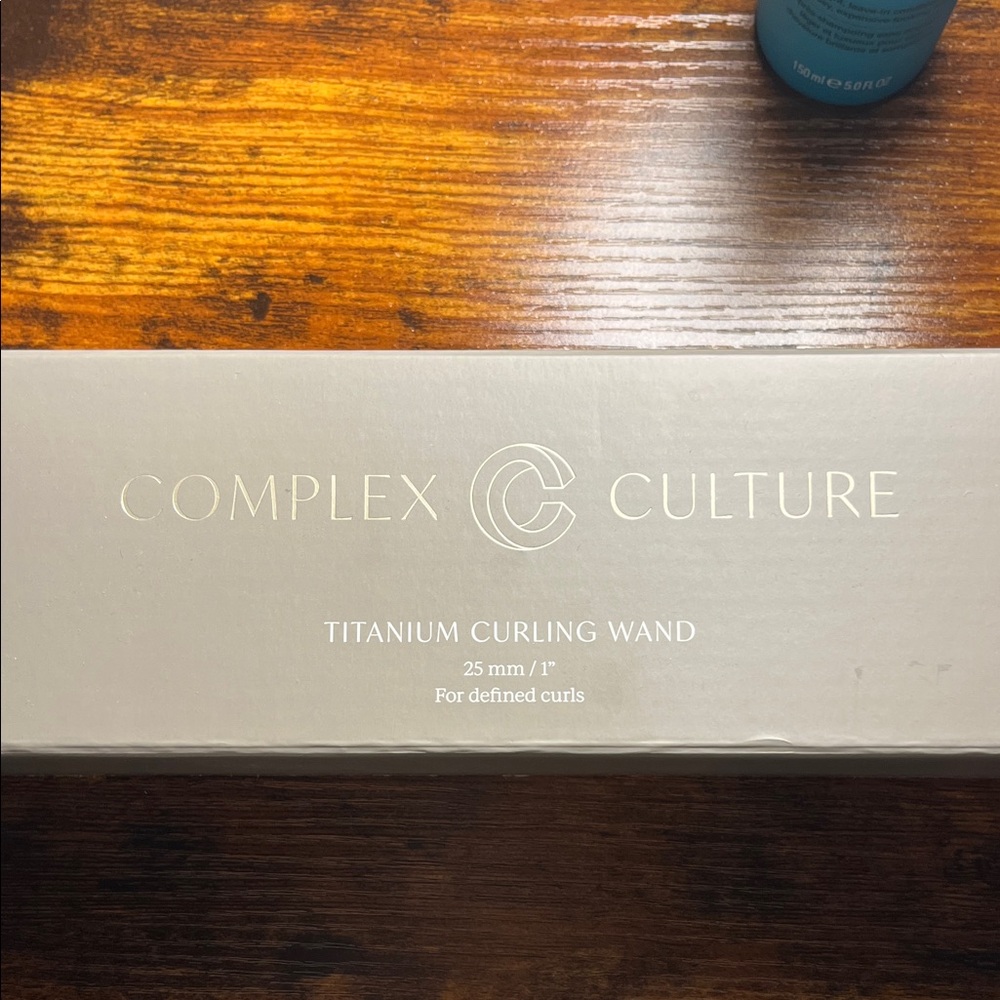Complex Culture Titanium Curling Wand new still in package